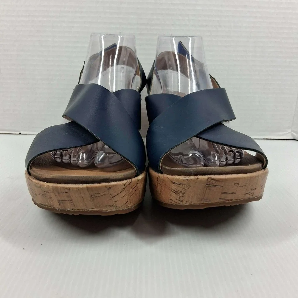 Clarks Navy Blue Leather Cork Wedge Platform Sandals Womens 10 Cushion Soft
